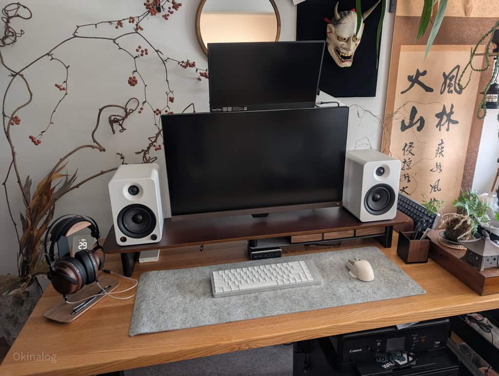 amesobaデスクシェルフをレビュー。国内で買える高品質デスクシェルフ