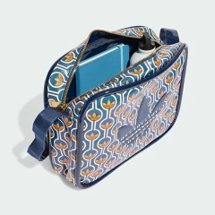 アディダスの2024年秋冬新作バッグ モノグラムプリント「ミニ