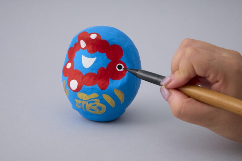 ミャクミャク×中川政七商店】万博限定！ だるま、豆皿、扇子……愛らしい