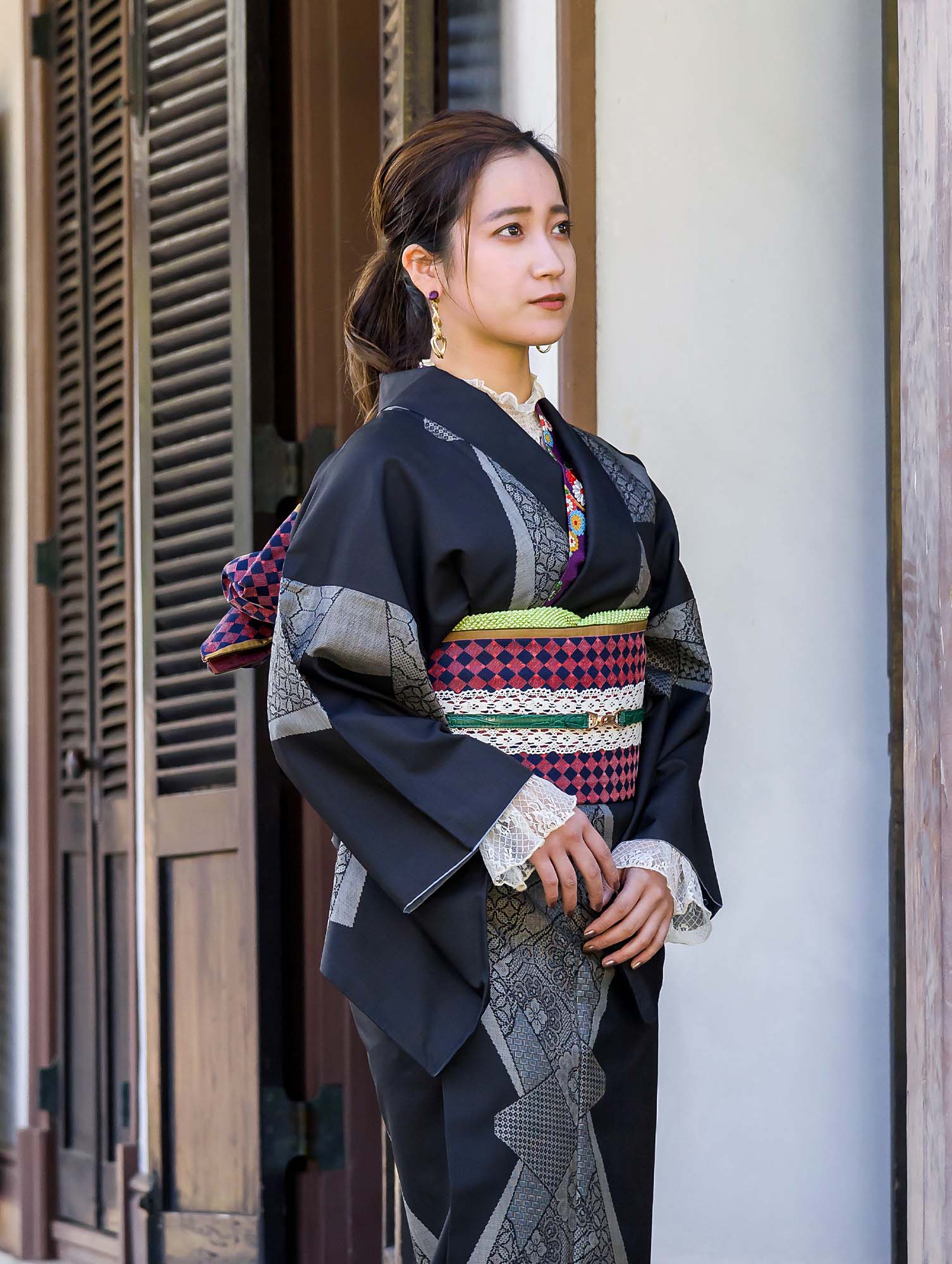 泥染大島紬 | 大島紬製品のご紹介 | 本場大島紬織物協同組合