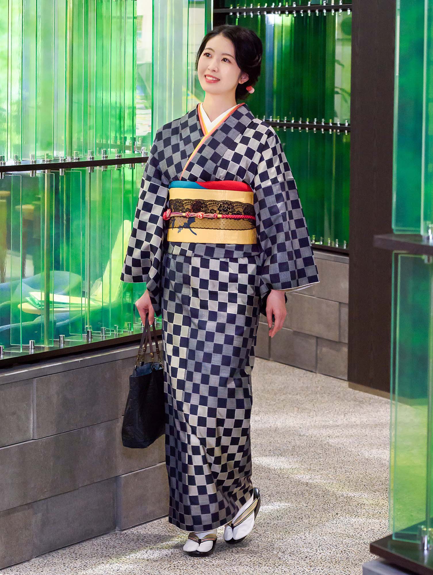 正藍染大島紬 | 大島紬製品のご紹介 | 本場大島紬織物協同組合