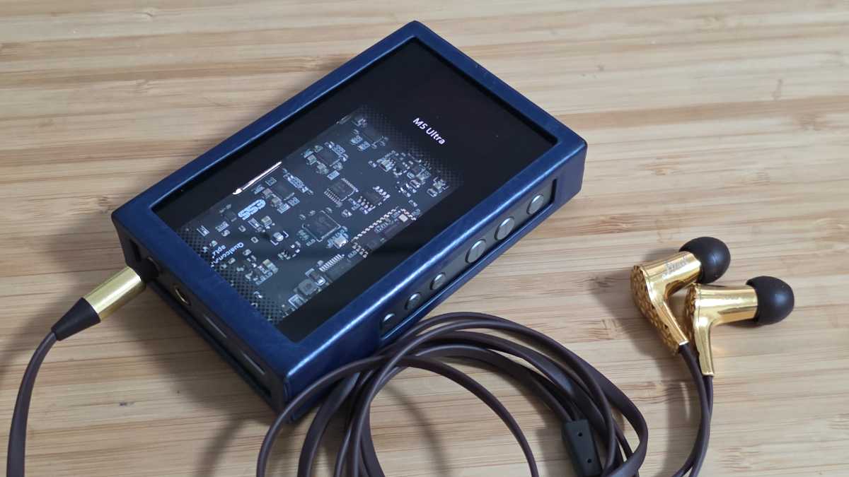 Finalの旧いイヤホン「Heaven VIII」は空間表現を楽しむ至高の1本