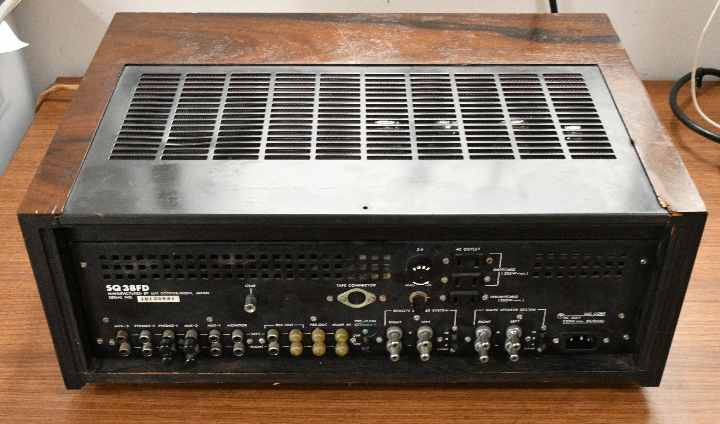 OTOMON LAB / Luxman SQ-38FD integrated tube amplifier with phono