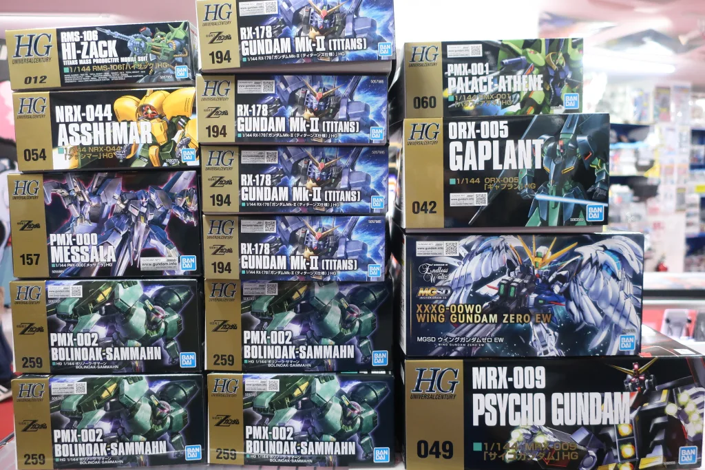 11/30発売！MGSDウイングガンダムゼロEW HGボリノーク・サマーン