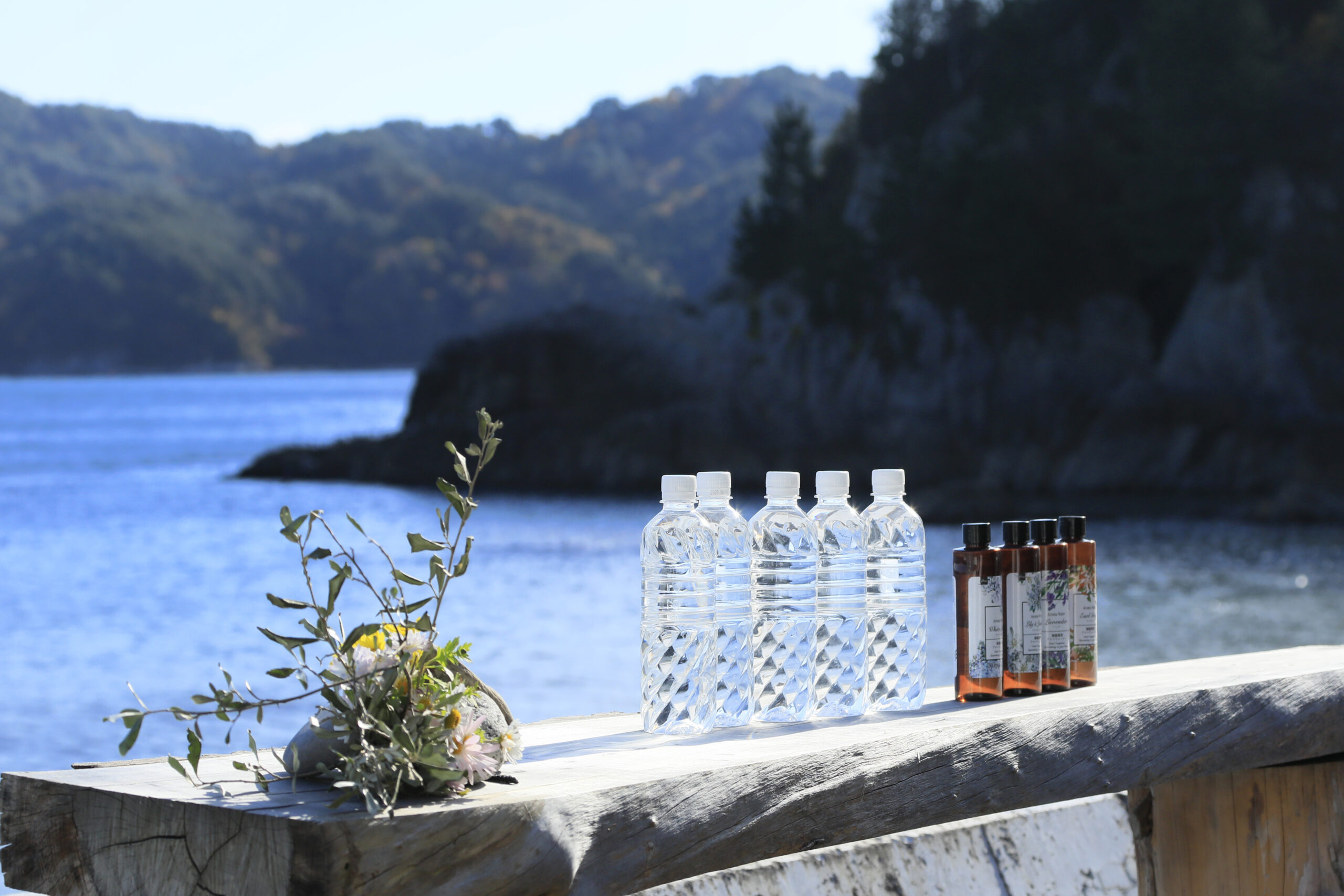 🌊 【海まで数歩、薪ストーブとセルフロウリュを備えたテントサウナ