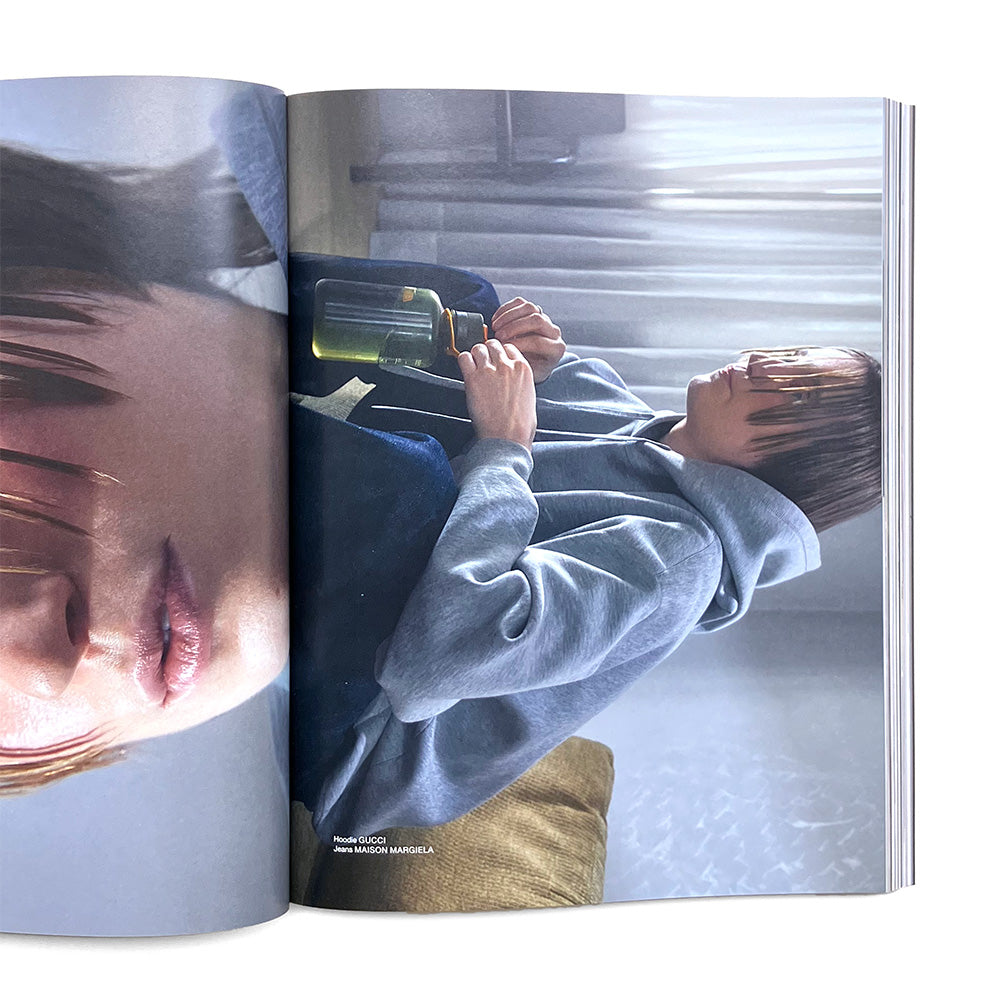 Buffalo Zine No.19 – Oven Universe