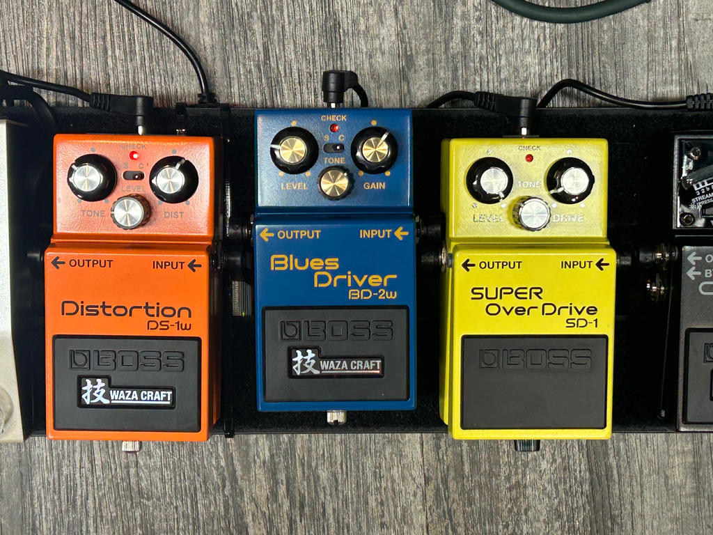 BOSS ( ボス ) WAZA CRAFT Distortion DS-1W 送料無料 | サウンドハウス