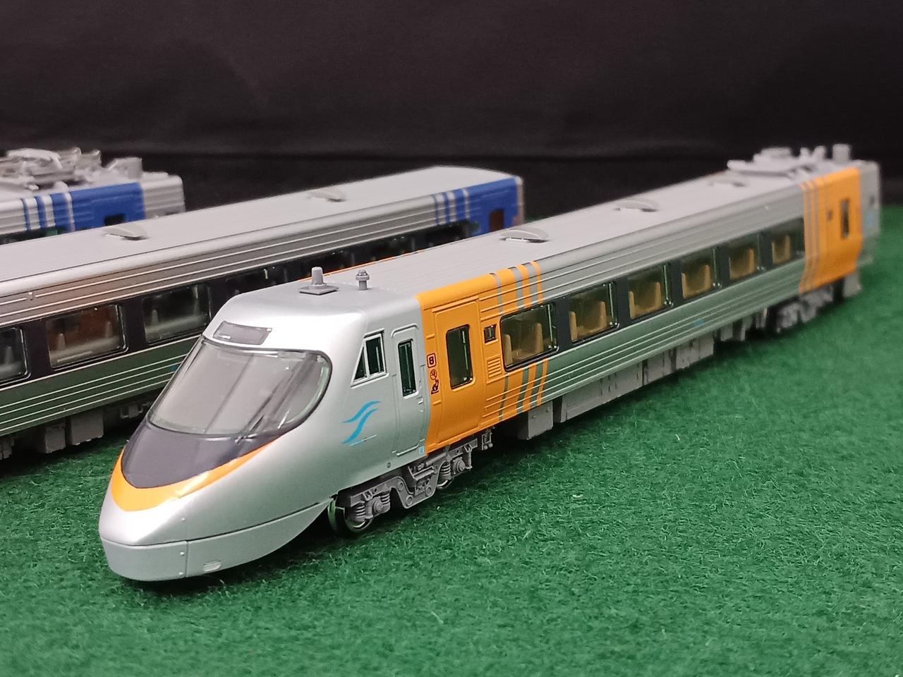 カトー(KATO)|JR四国8000系特急しおかぜ・いしづち|【ハードオフ公式