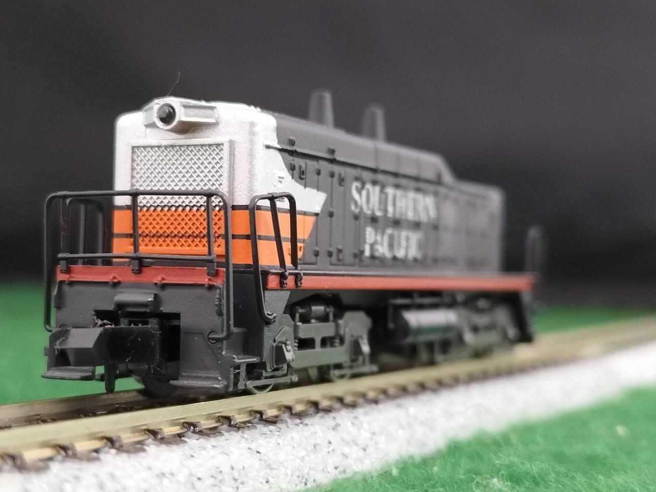 アーノルド・リバロッシ|サザンパシフィック鉄道ロードスイッチャーB