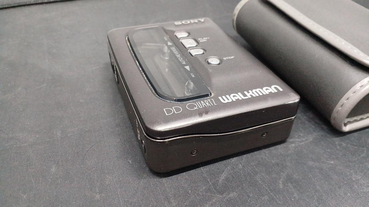 ソニー(SONY)|【ジャンク】カセットウォークマン ソニー WM-DD9