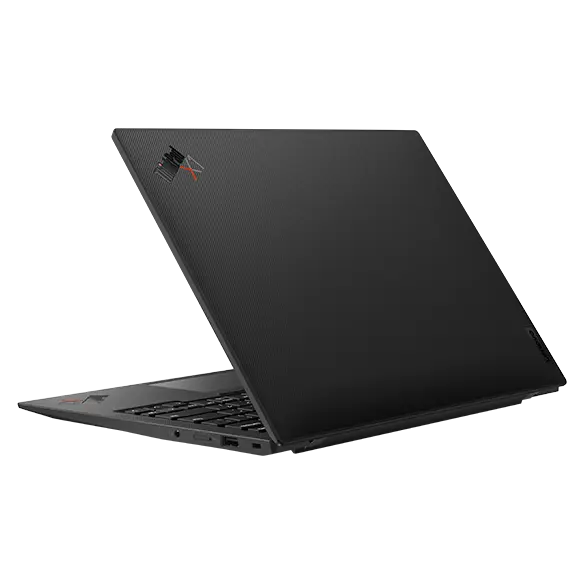 ThinkPad X1 Carbon Gen 11 | スリムで軽量、ハイパフォーマンスの14型