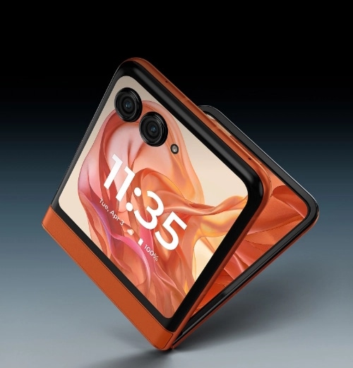 The new large screen flip phone | motorola razr 50 | motorola ROE