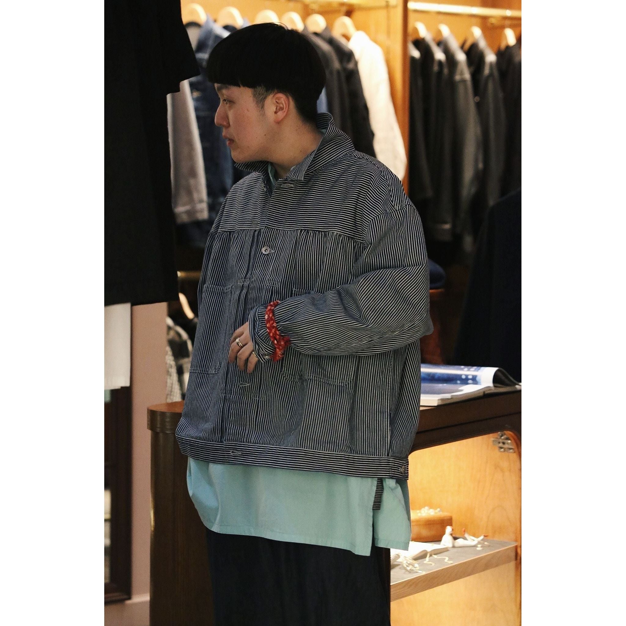 か*ゃ様 KOCHÉ STRIPED PANELED SATIN TRACK J KOCHÉ STRIPED PANELED