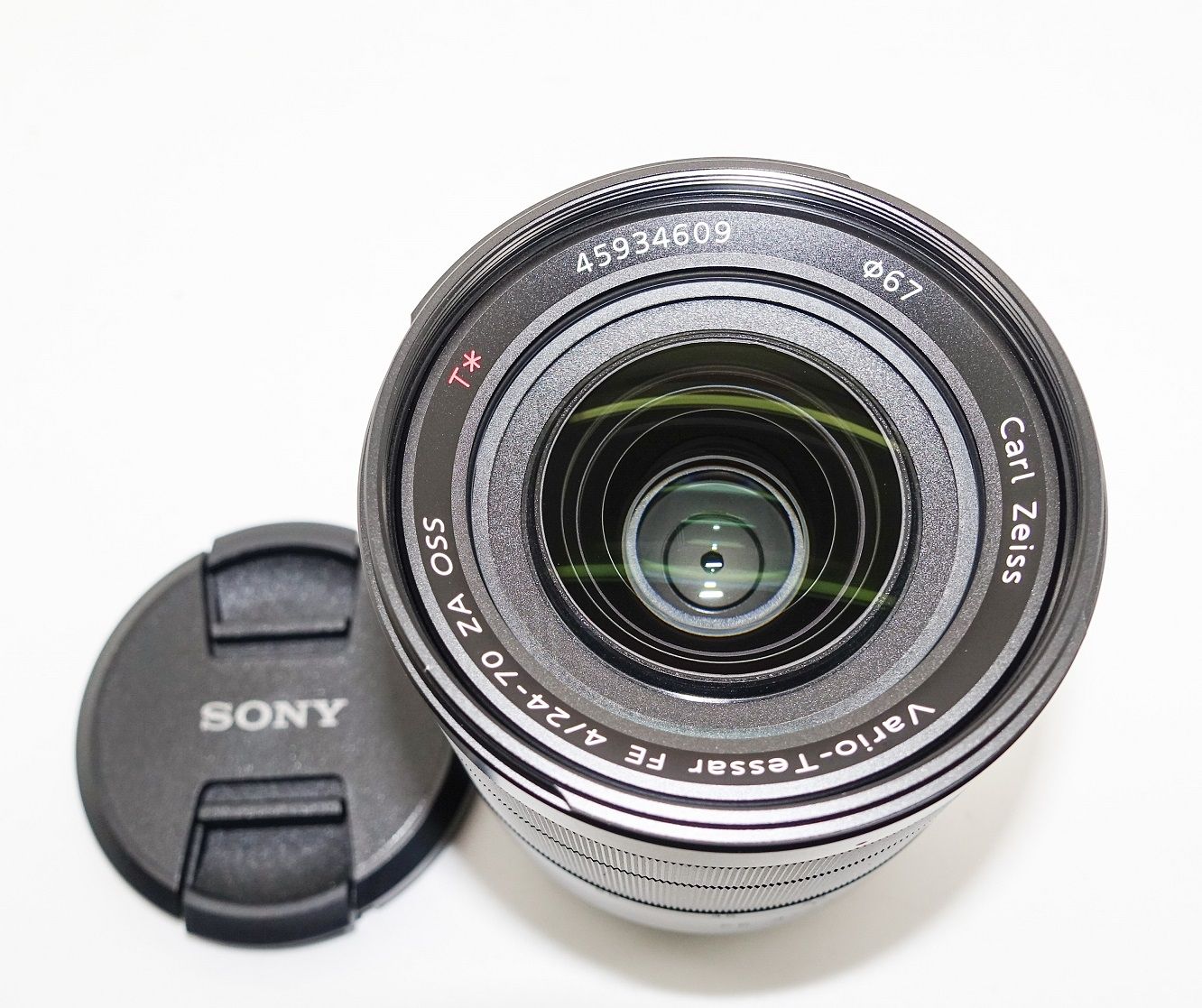 Sony SEL2470Z FE 24-70mm f/4 ZA OSS Vario-Tessar T* Lens
