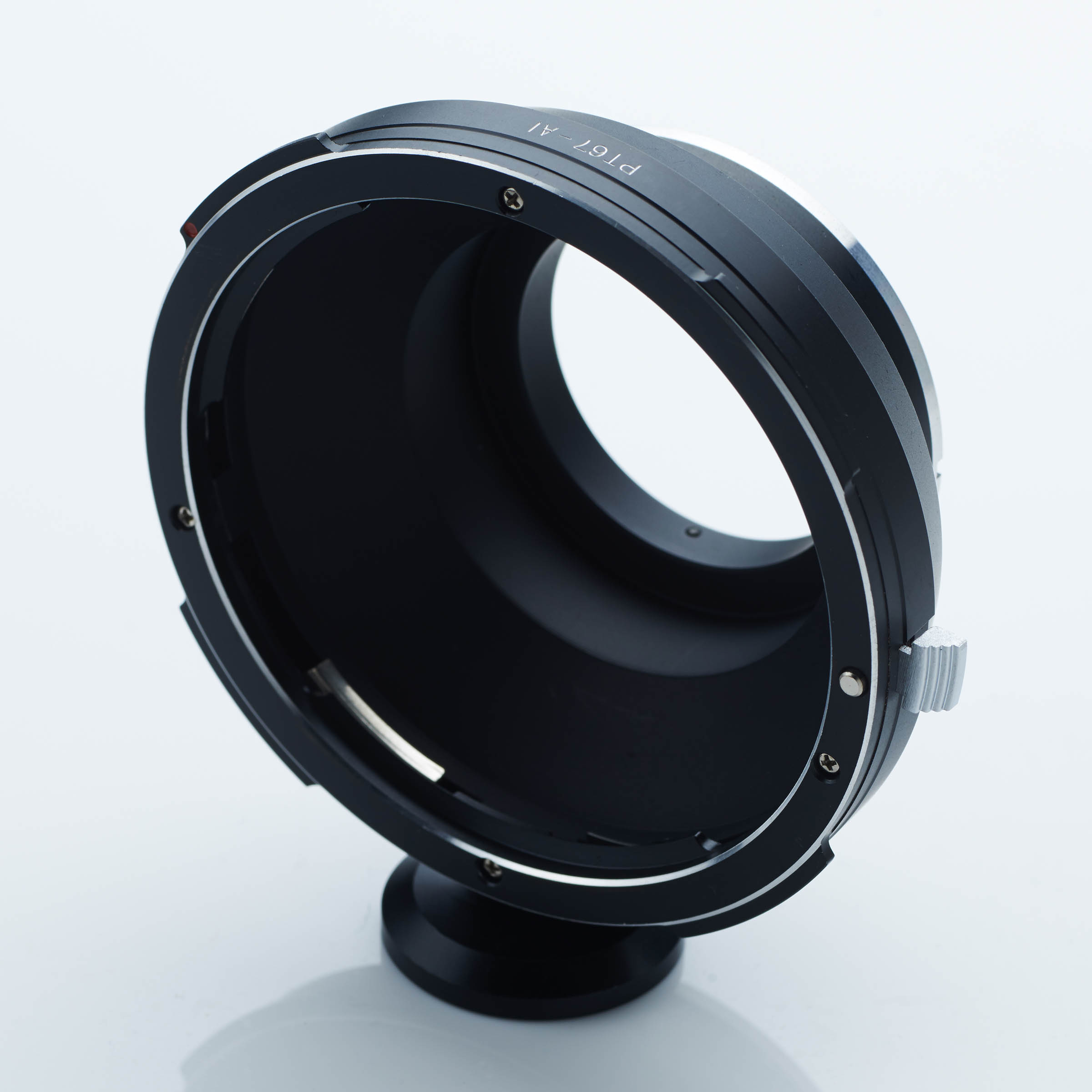 PENTAX67 ⇒ ニコンF マウントアダプター（三脚座付） | 使える機材の