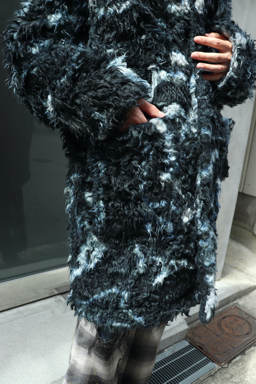 MASU(エムエーエスユー)のMONSTER FLUFFY COAT BLACK(アウター)の通販