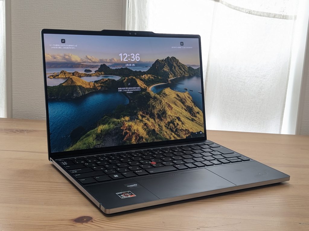 レノボ ThinkPad Z13 実機レビュー【予想していたよりもずっと良いが