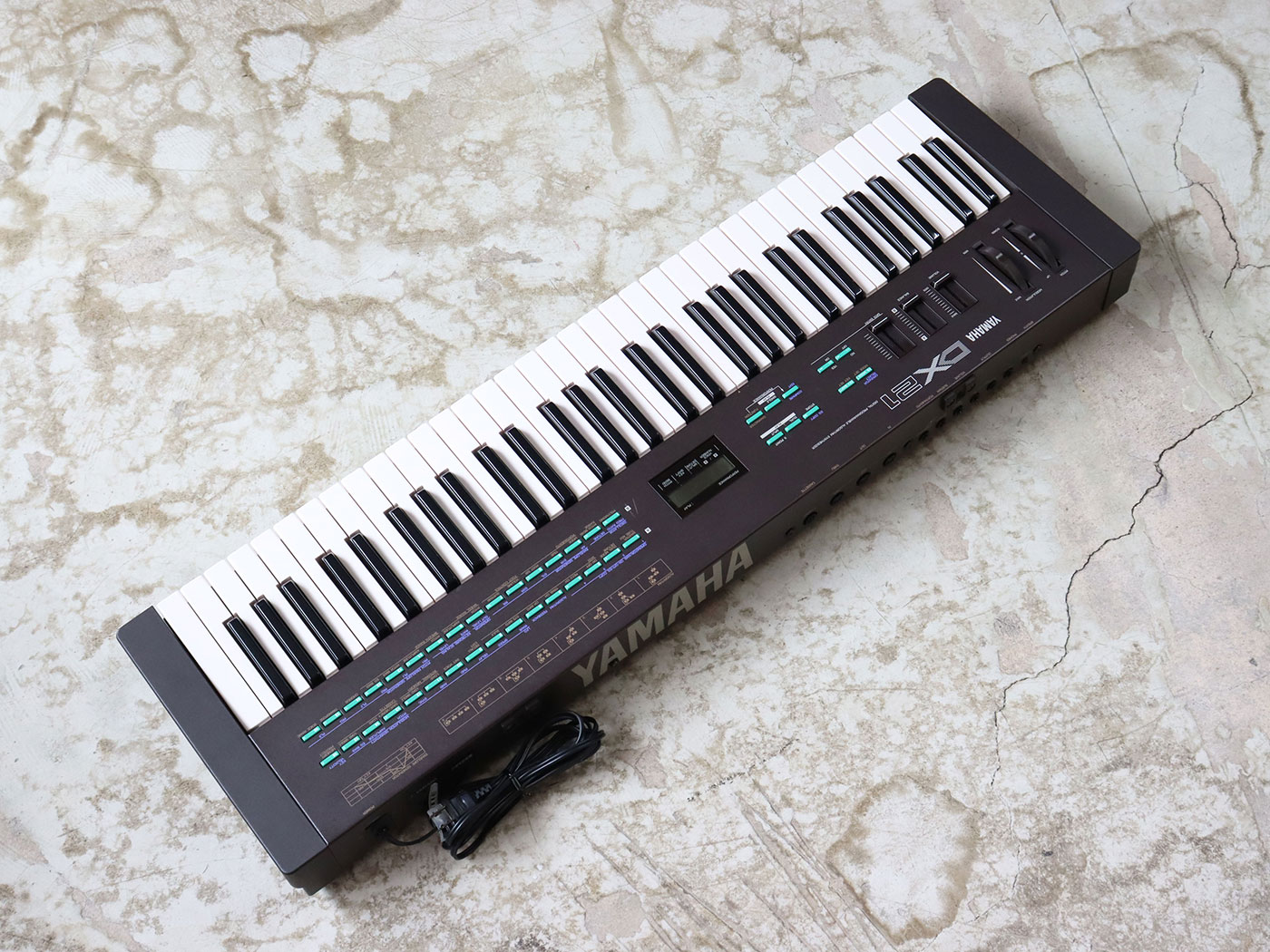 鍵盤楽器 Yamaha DX21 YAMAHA（ヤマハ） Yamaha DX21 Synthesizer