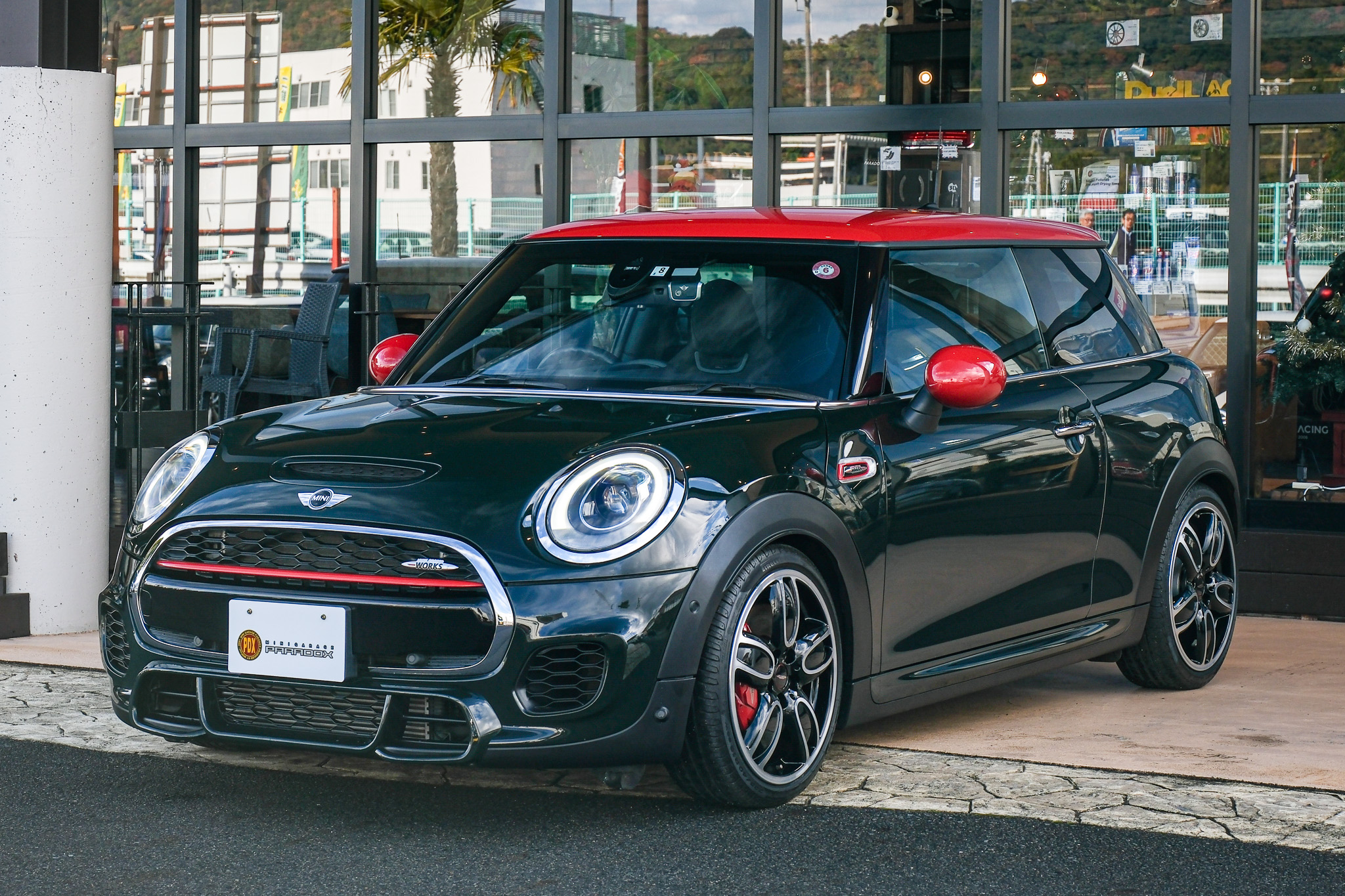 MINI JCW MT】F56 レベルグリーン | MINI GARAGE PARADOX