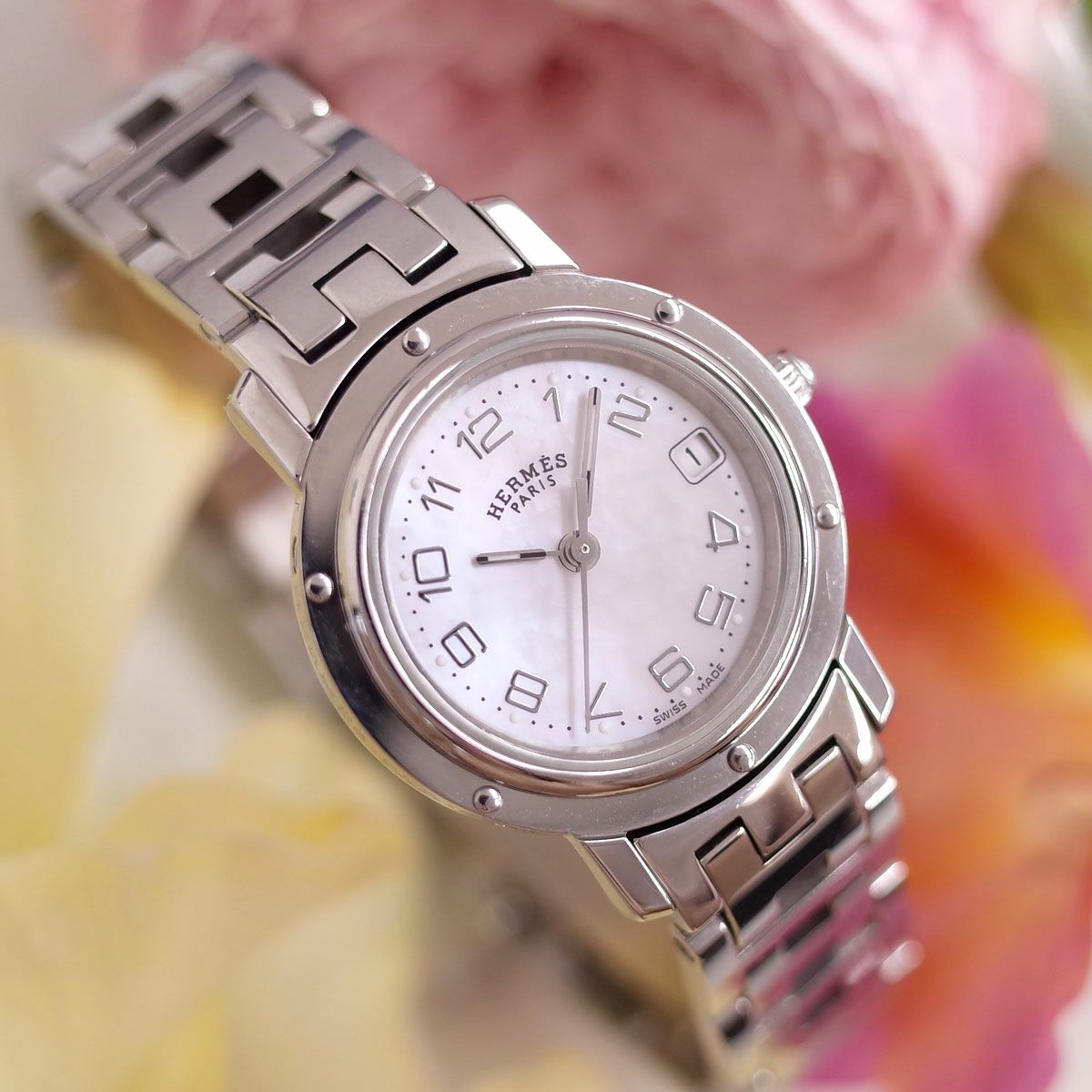 エルメス クリッパーナクレ ホワイトシェル 白蝶貝 アラビア文字