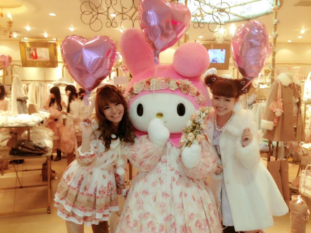 本日マイメロ店長109MACHIDA店にご来店❤︎次は13時からお店に遊びに