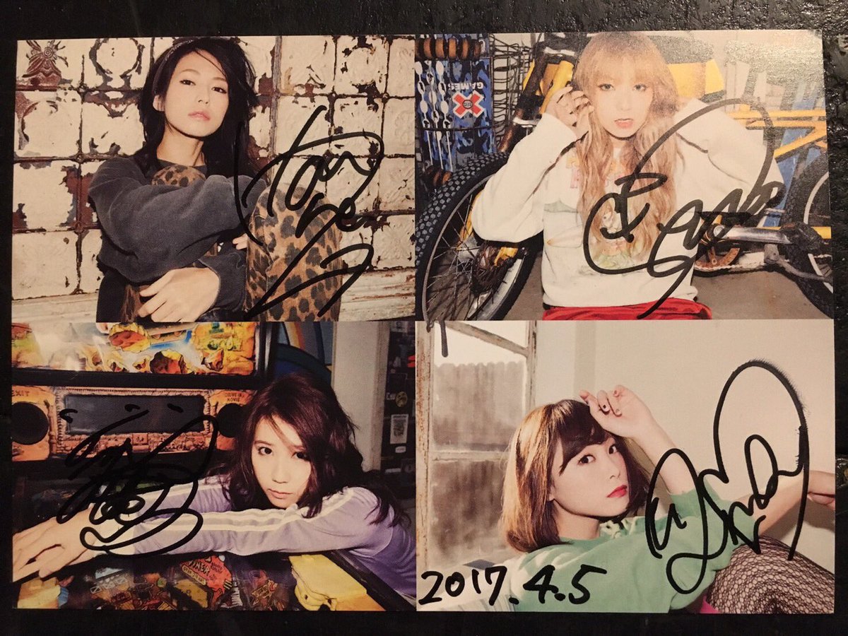 scabest47】 『#SCANDALの47都道府県ツアー』の会場でBEST ALBUM