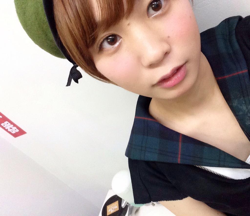 人生初ライブ、初チェキから一夜明けまして、どうも✋男の娘かもしれ