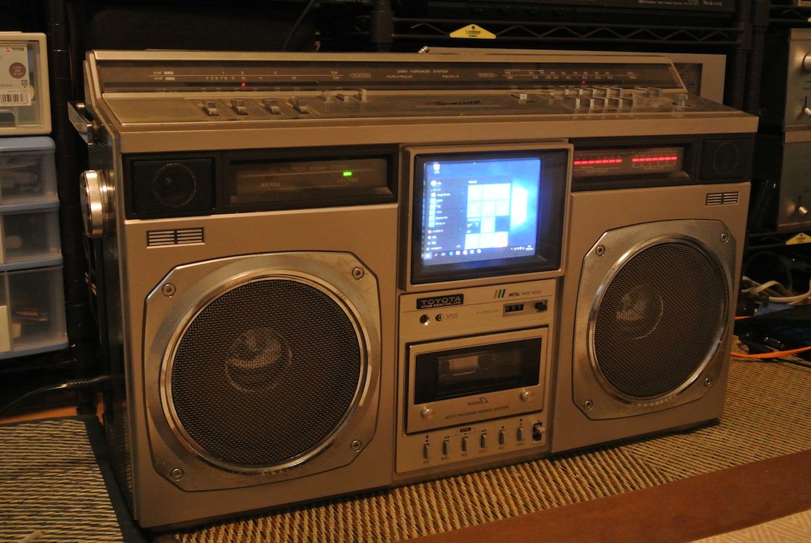 TOYOTA EA600。15万円もしたシャープのテレビ付きラジカセ、「カラー