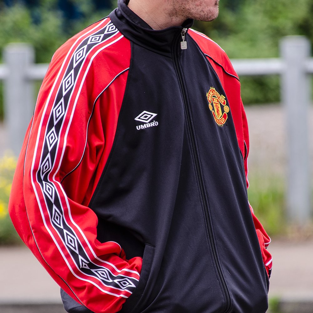 ナイロンジャケット 【98/99】マンチェスターU UMBRO XL メンズ