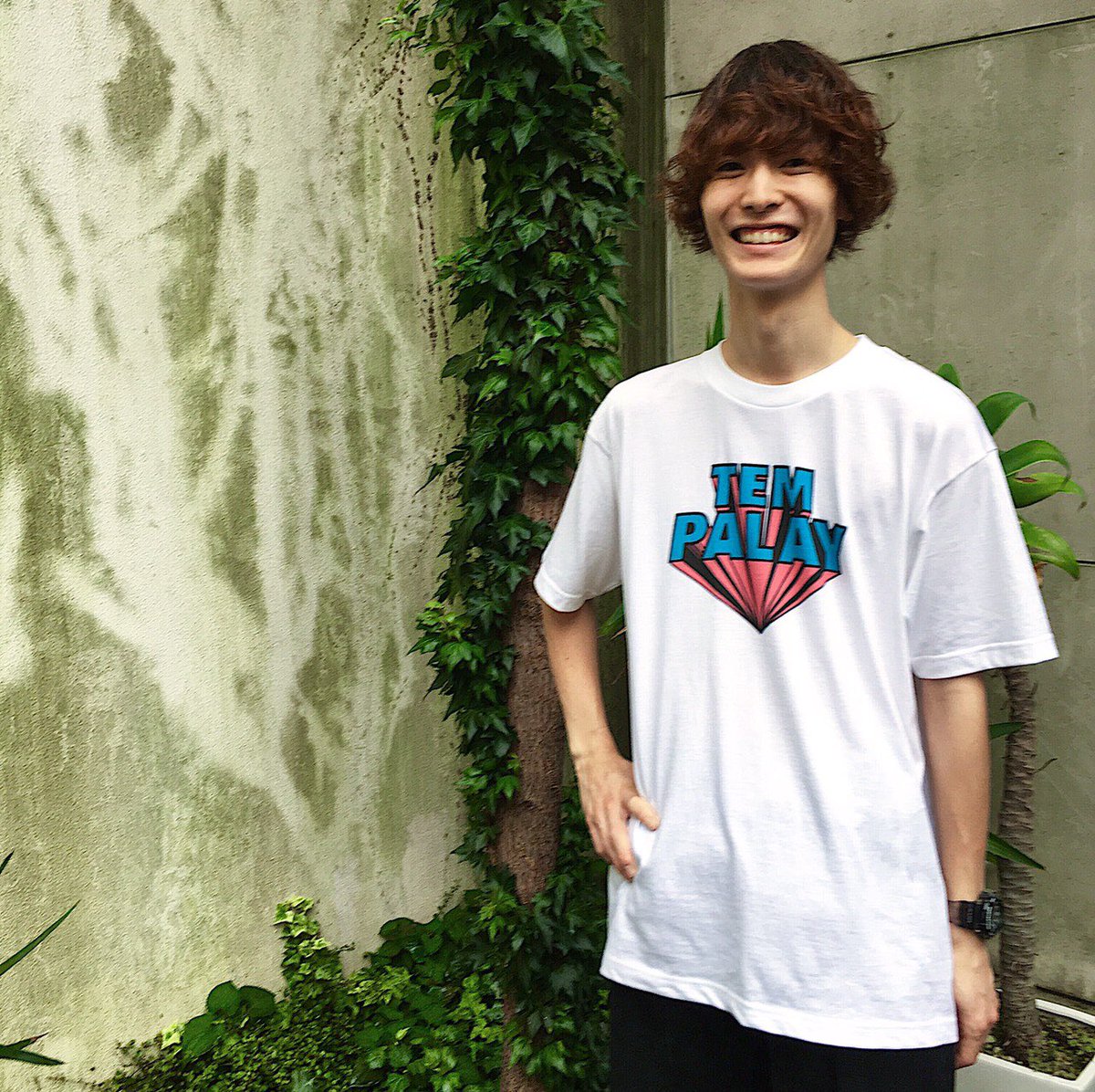 グッズ情報】#Tempalay 以前限定販売したロゴTシャツの《袖タグ