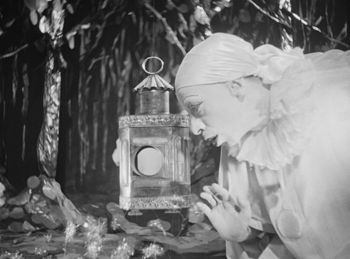 ケネス・アンガー「マジック・ランタン・サイクル HDリマスター」Blu