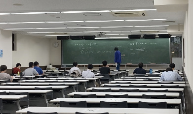 今日は渋谷校で宮嶋俊和先生の数学研究倶楽部でした🧪 無学年制・受験