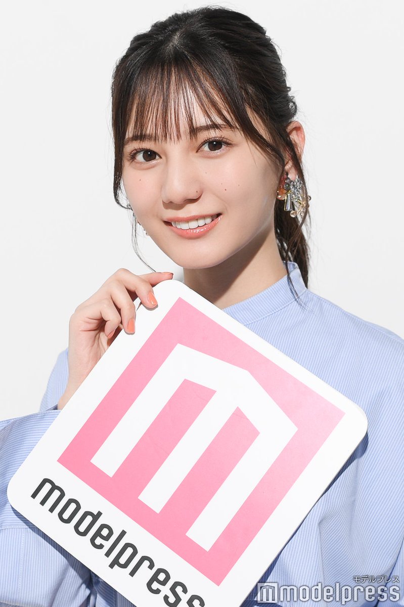 フォロー＆リツイート☀】 #日向坂46 #小坂菜緒 さん直筆サイン入り