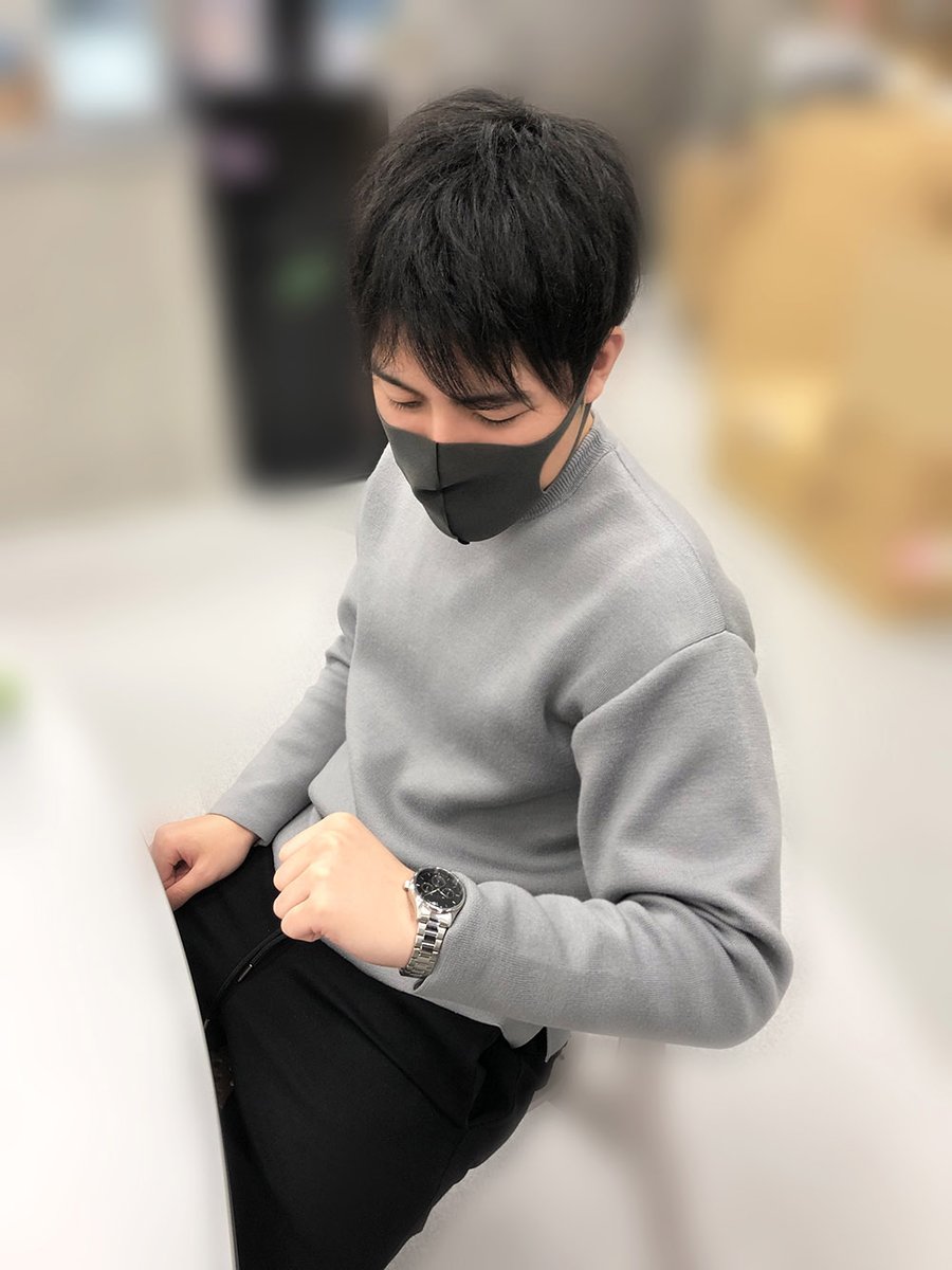 そのまんまグッズ 腕時計」 加賀美ハヤトモデルを装着したイメージ