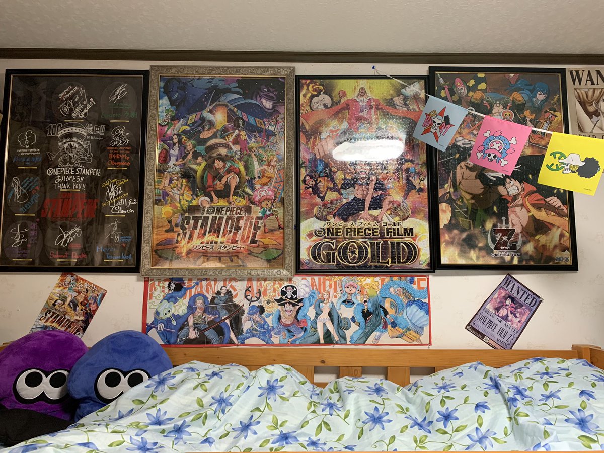 額縁が届いたので、「尾田先生&麦わらの一味声優陣寄せ書きポスター