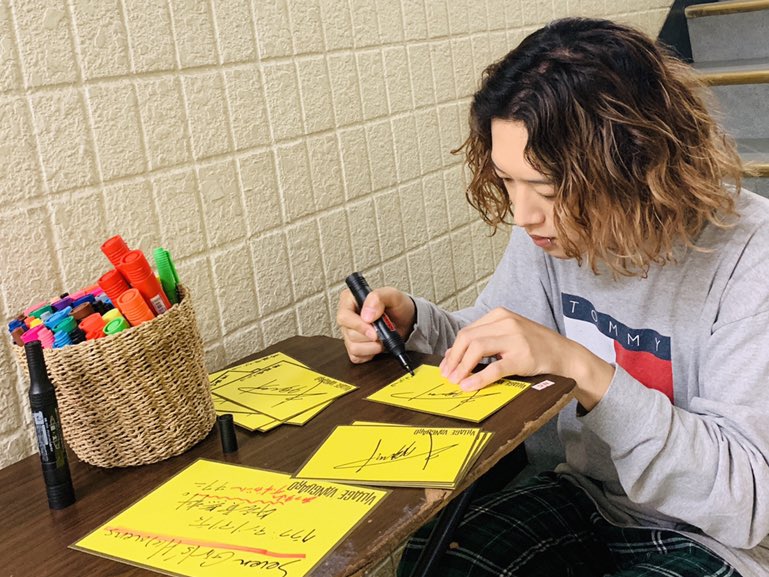 💫🔊#キタニタツヤ さんご来店🔊💫 『Seven Girls' H(e)avens 』を