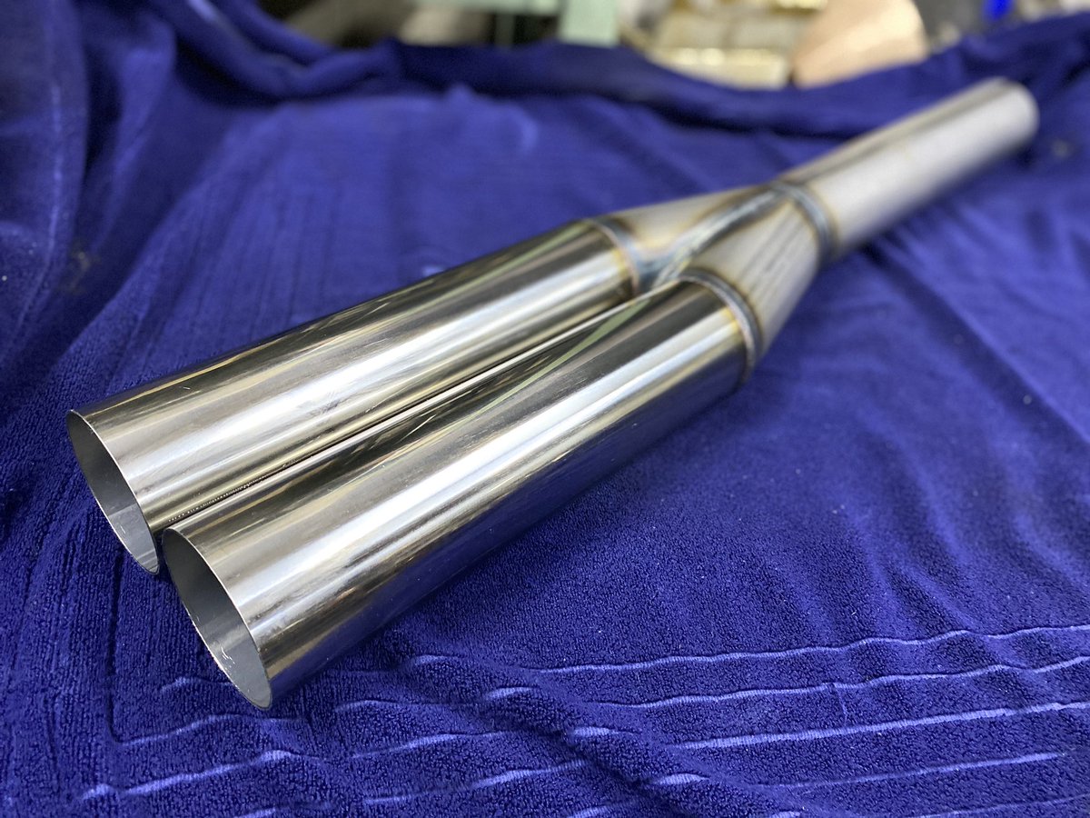 ヤフオクでも販売させて貰っていますデュアルマフラー・ダエンデュアル