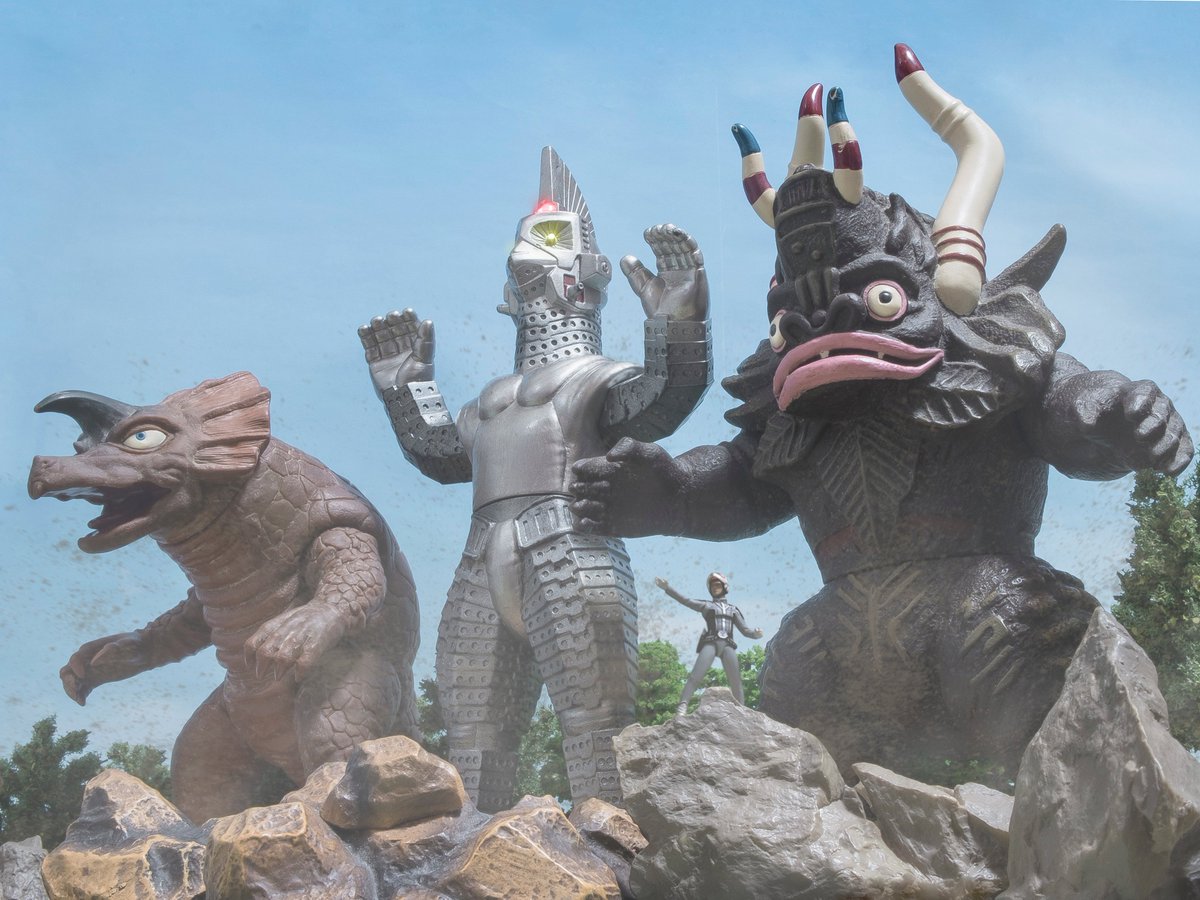 頼んだぞ！アギラ！ウインダム！ミクラス！ #ウルトラセブン #カプセル