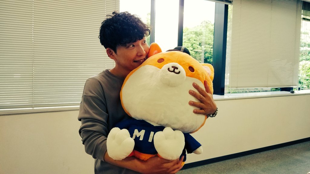 連休最終日なので。 こちらにも。 非売品の星野志摩さんをお届け