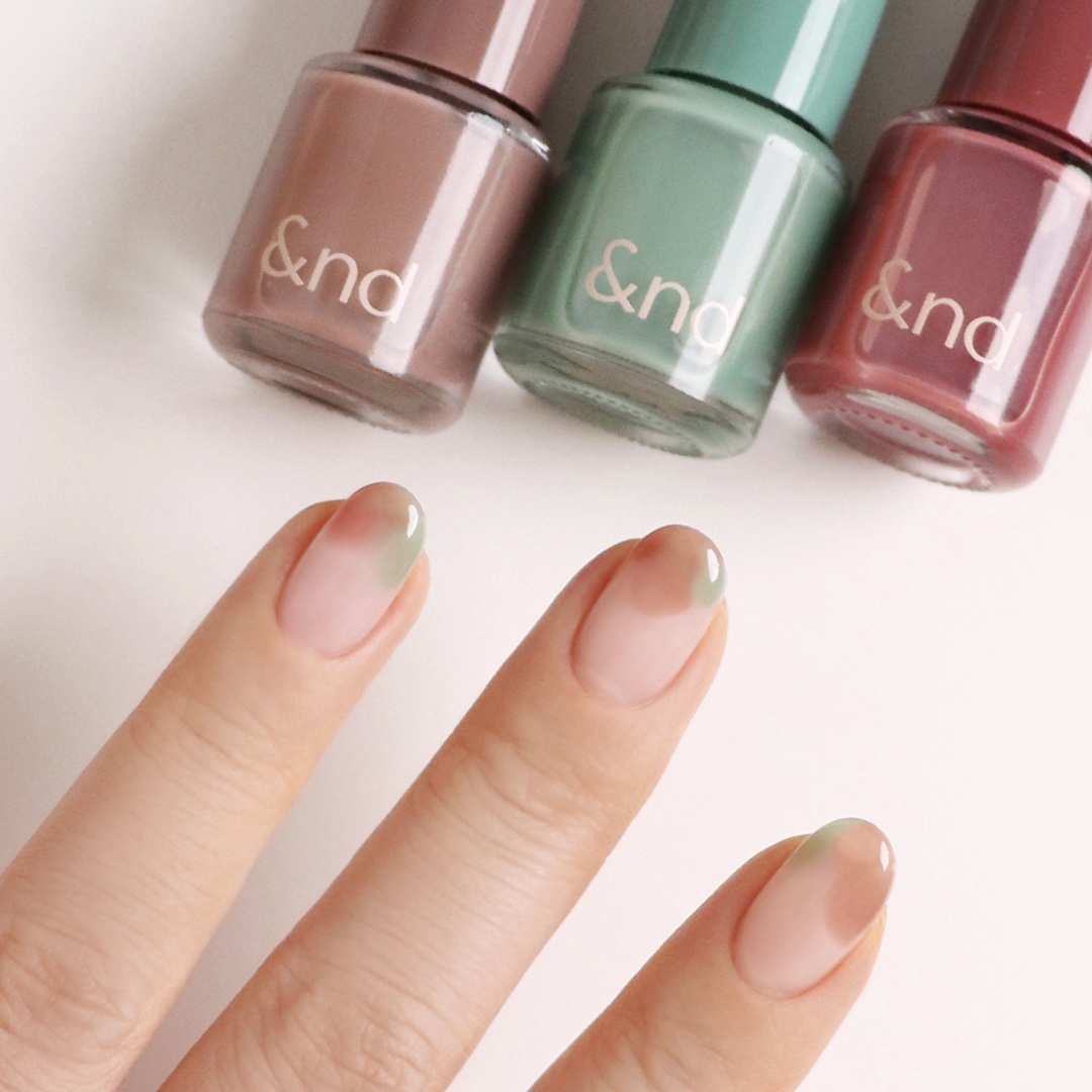 アンロムネイルで簡単ネイルアレンジ💅💚 #グラッシードロップネイル