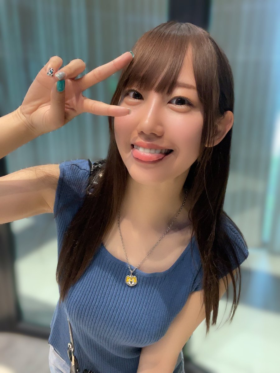 大阪生まれ大阪育ちの28歳独身！ 北斗にお熱なパチスロ演者！ 全国各地