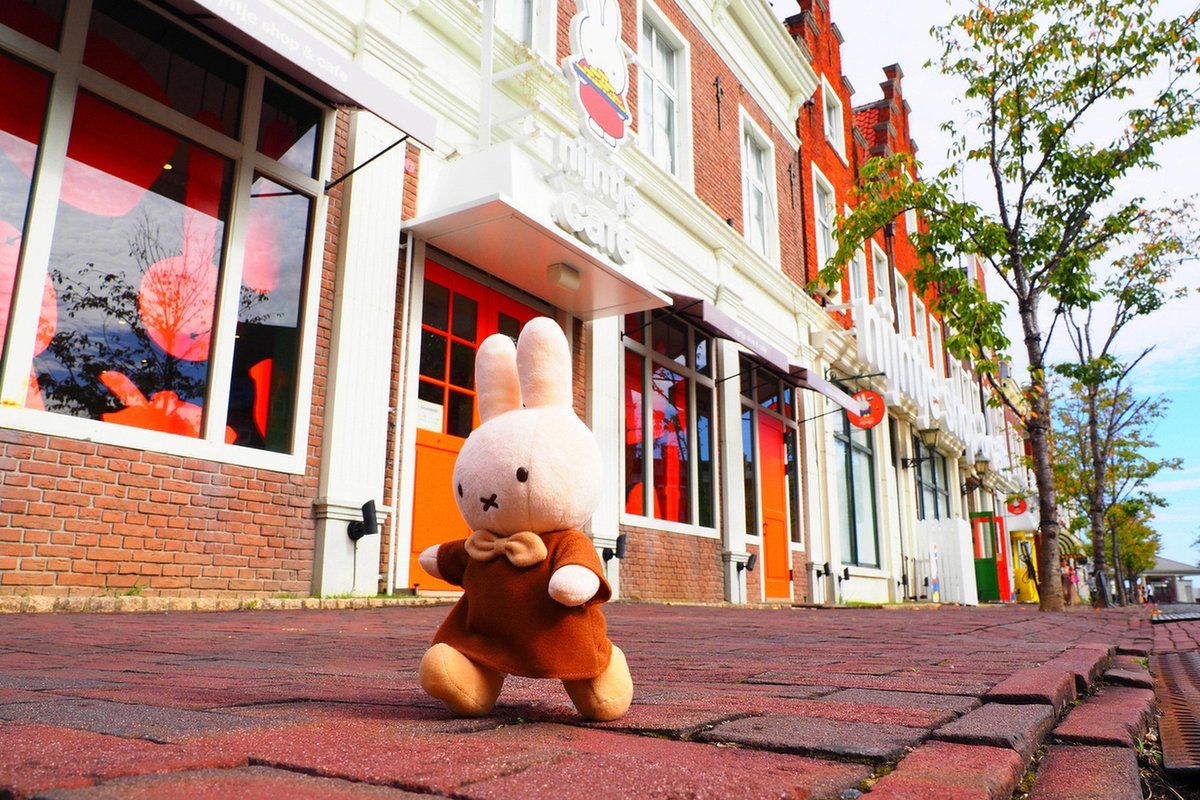 本日10/6（金）より販売開始！🐰 ＼ 大人気の手足が動くポーズ