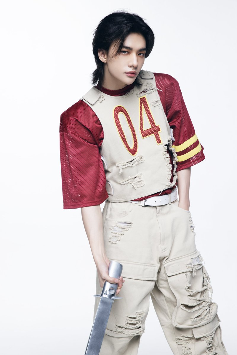 Stray Kids JAPAN 1st EP 『Social Path (feat. LiSA) / Super Bowl