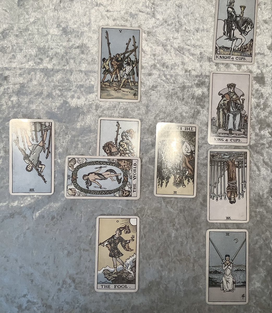 こはる@本気占い🔥タロット100枚引き/占い師独立養成講座