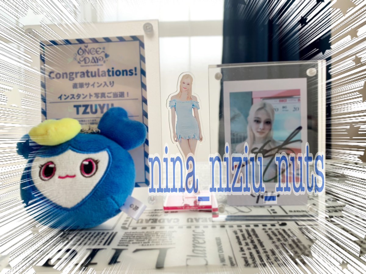 TWICE初めてのチェキは推しのツウィ姫👸👑*ﾟ ONCEDAYの水色ドレスの