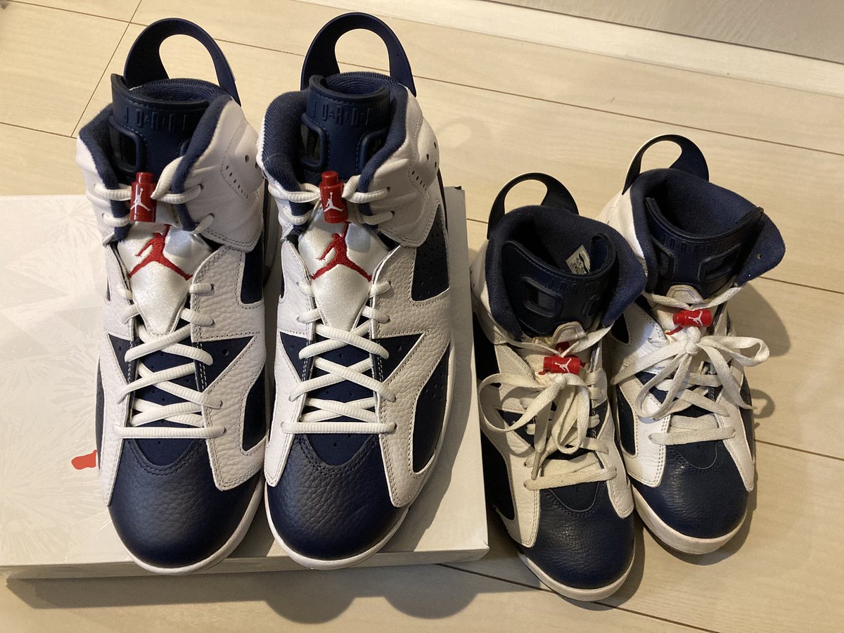 エアジョーダン6がついに加水分解してしまったので、新しく購入した