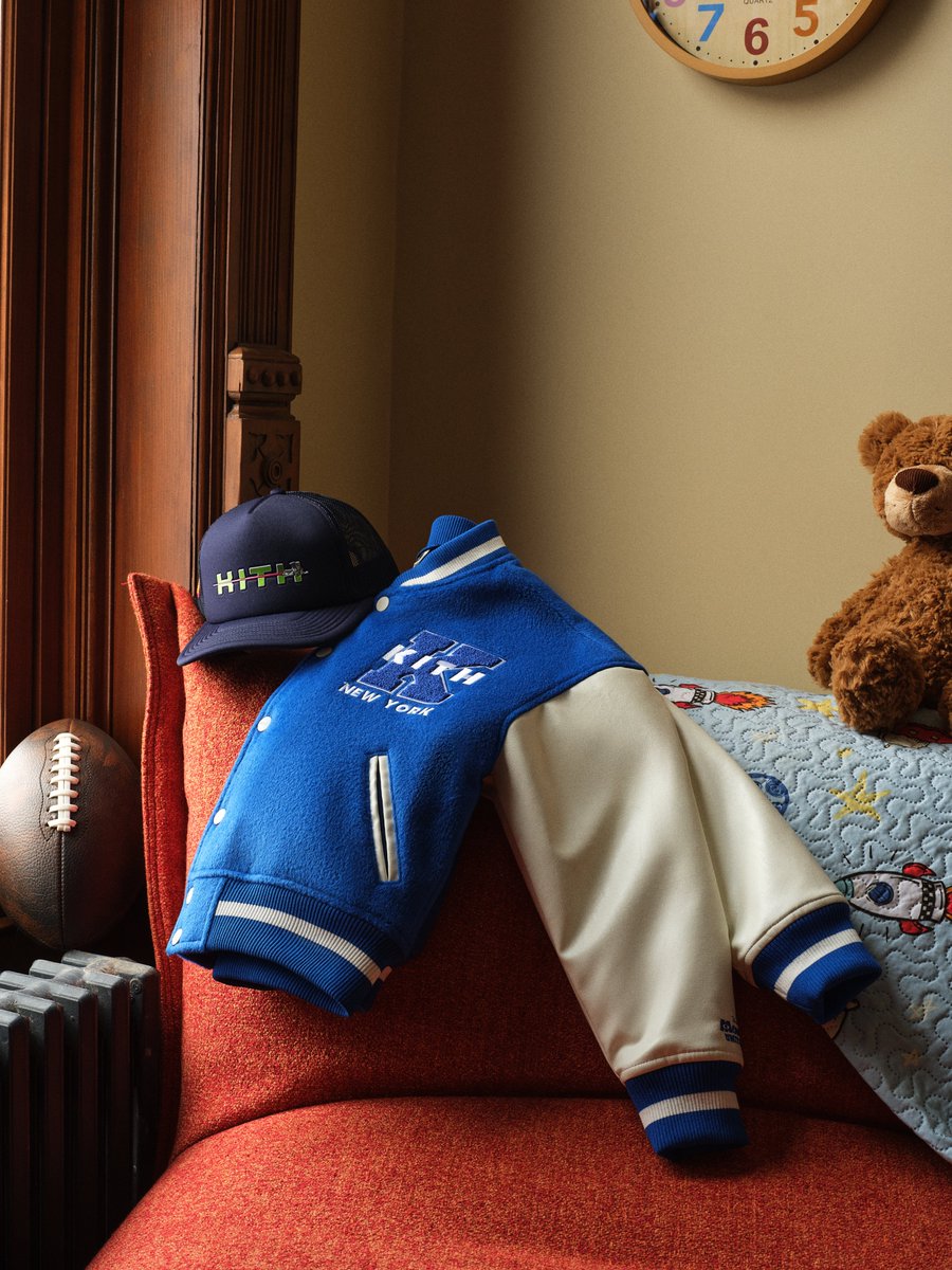 The Mike Wazowski pillow is a must 😮‍💨