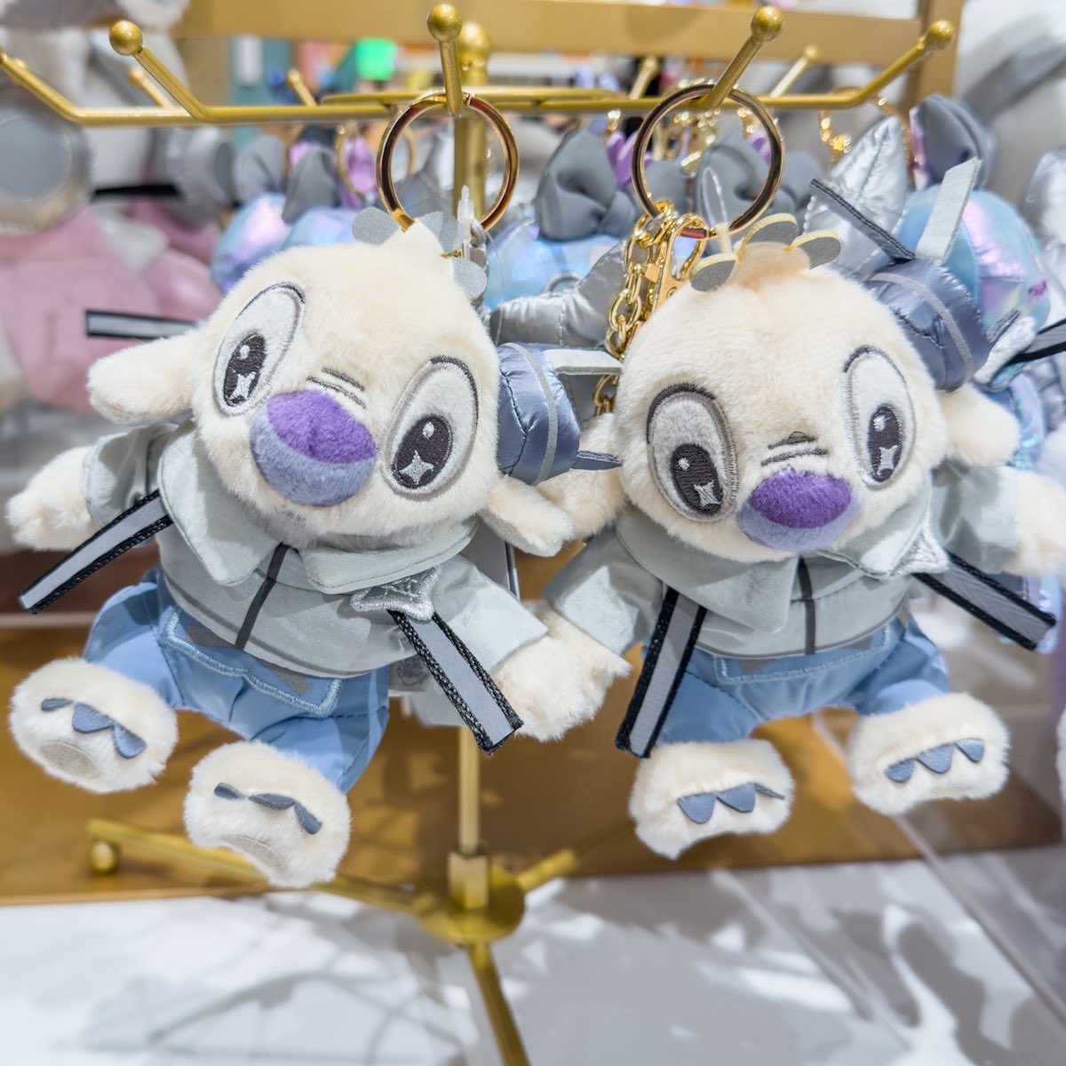 ディズニーストア」 スティッチ、エンジェル、スクランプ、ルーベン