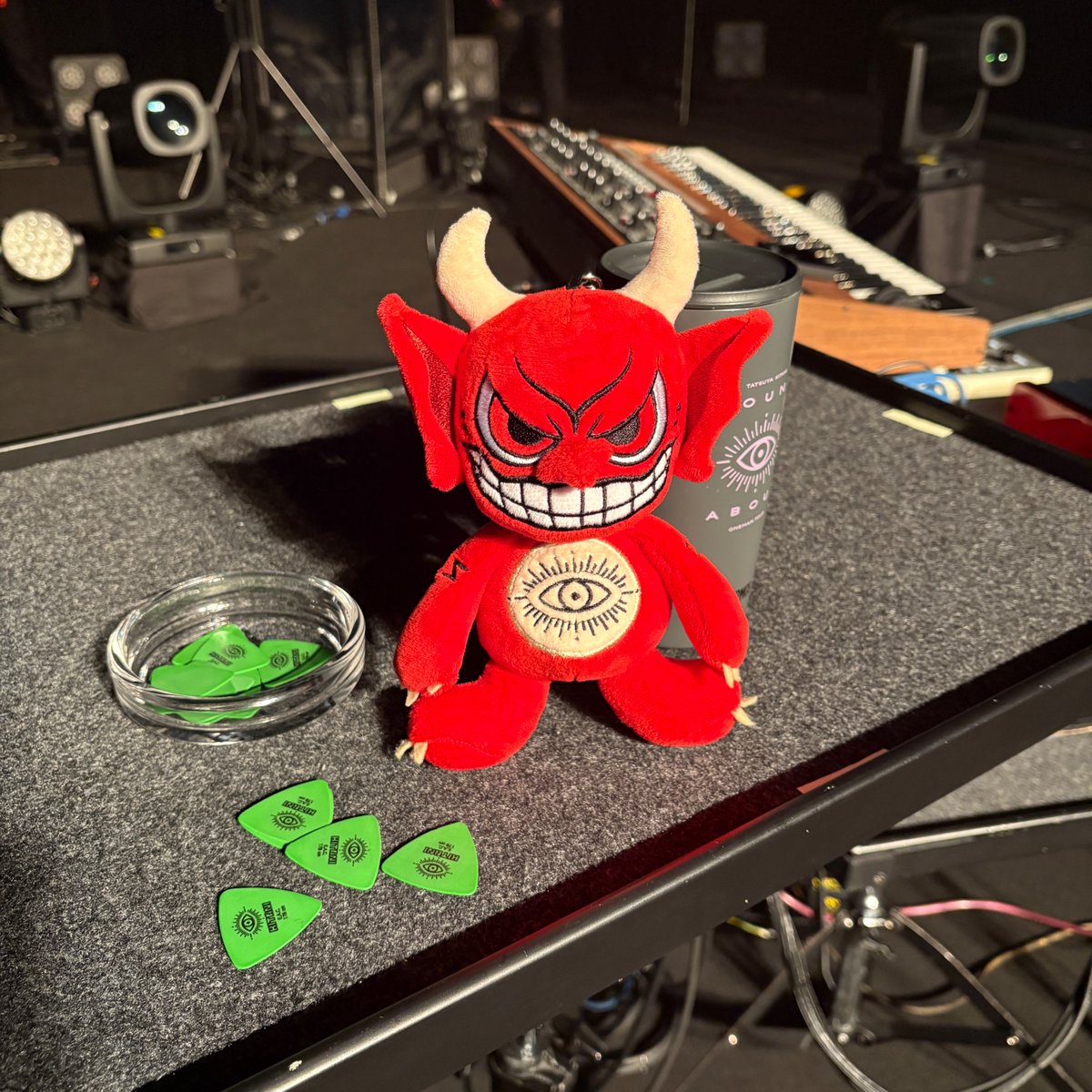 CLUB UNREALITY年会費コース特典「悪魔のキーホルダー」のサンプルを