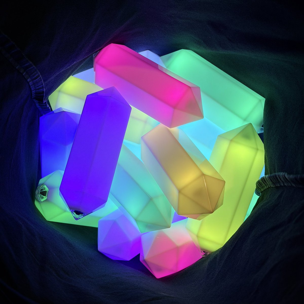 見て…聴いて…感じて…… クリスタルライト 音と光の演出をお楽しみ